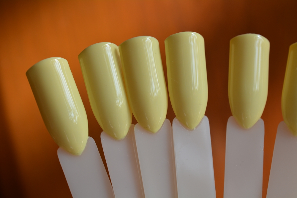PASTEL YELLOW 5 ml